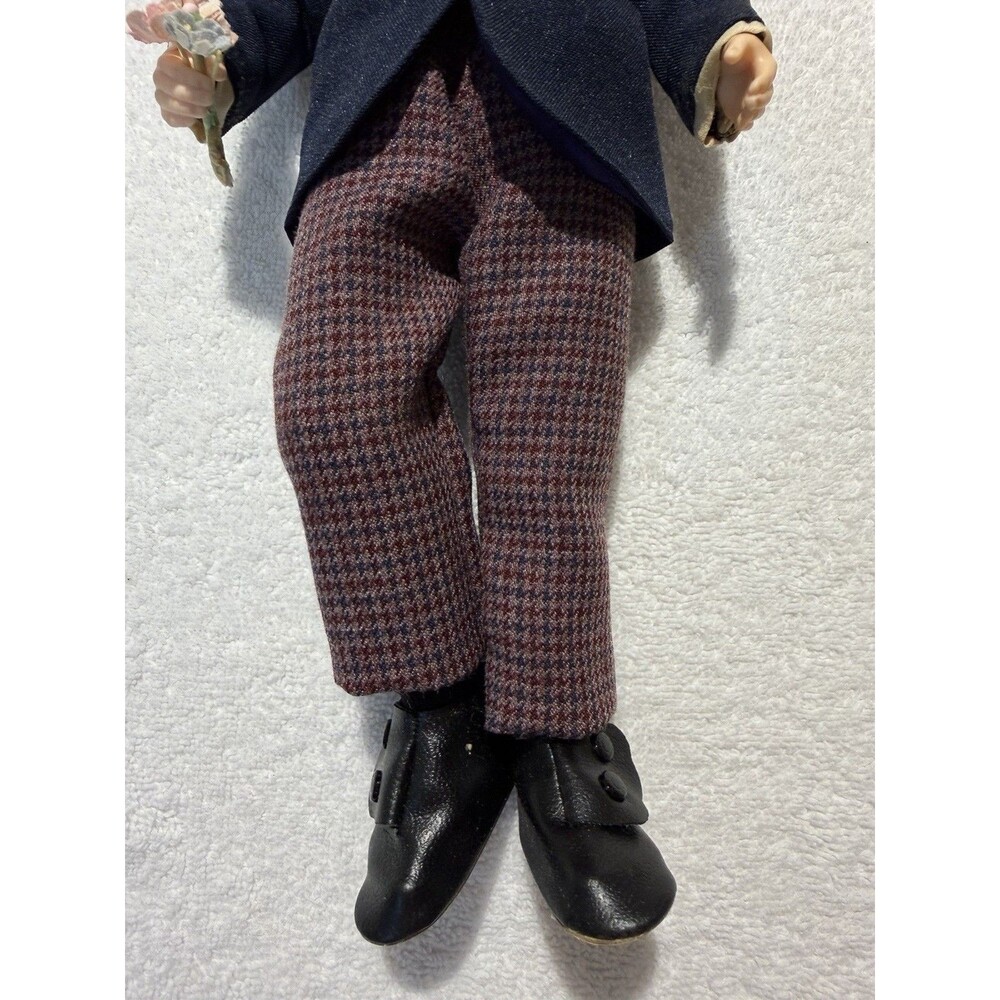 1985 Effanbee Tom Sawyer 12” Boy Doll w/Hat & Box Mark Twain Collection 7634 - Picture 5 of 14